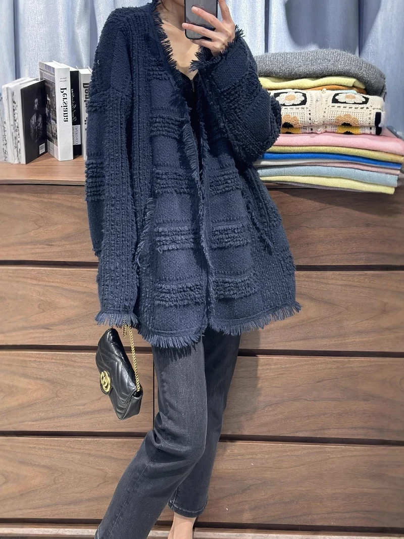Damen Oversize Strickcardigan mit strukturierter Karomuster‑Optik, Fransen und Eingrifftaschen Nord Taschen