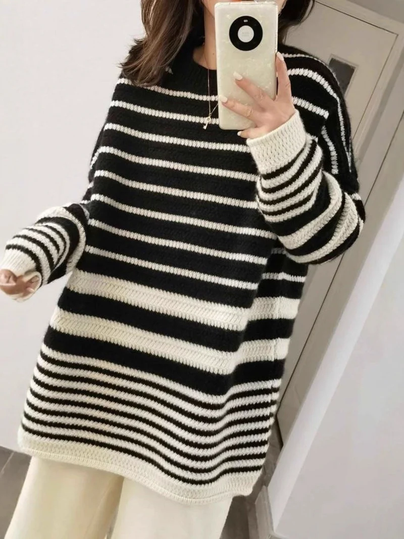 Damen Oversize-Longpullover aus grobem Streifenstrick mit Rundhalsausschnitt Nord Taschen