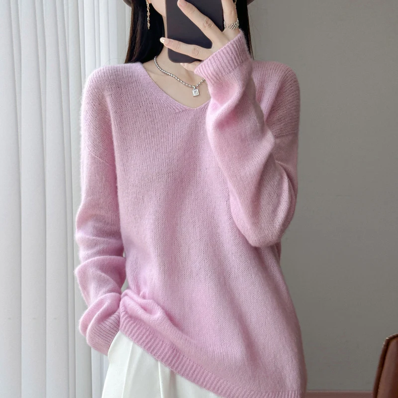 Damen Oversize-Feinstrickpullover mit feinem V-Ausschnitt und verlängertem Ärmelabschlusst Nord Taschen