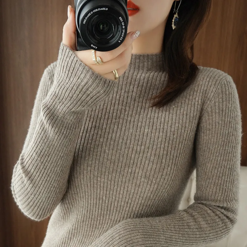 Damen Luxus-Feinstrickpullover mit schmaler Rippenstruktur und kurzem Stehkragen Nord Taschen