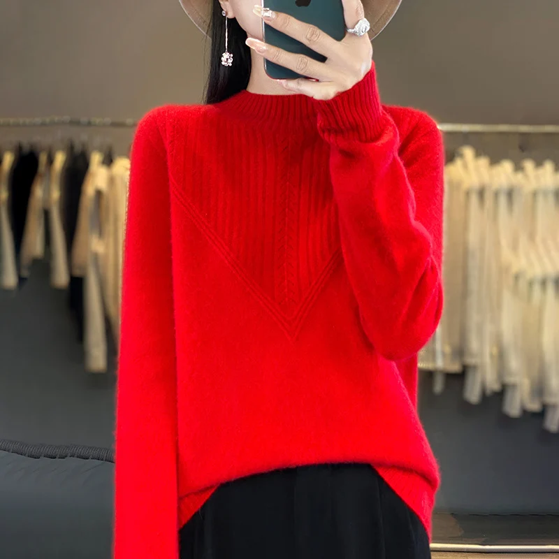 Damen Lockerer Mohair‑Blend Pullover mit strukturierter V‑Paneel und Stehkragen Nord Taschen