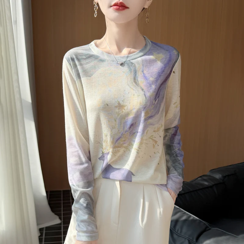 Damen Leichtes Langarmshirt aus Viskose-Mix mit Aquarellprint und Rundhalsausschnitt Nord Taschen