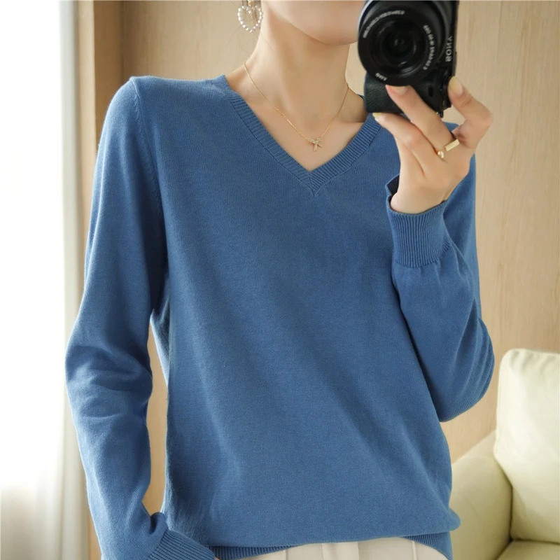 Damen Leichter V‑Ausschnitt Feinstrickpullover aus kaschmirweicher Baumwollmischung mit elastischen Rippbündchen Nord Taschen