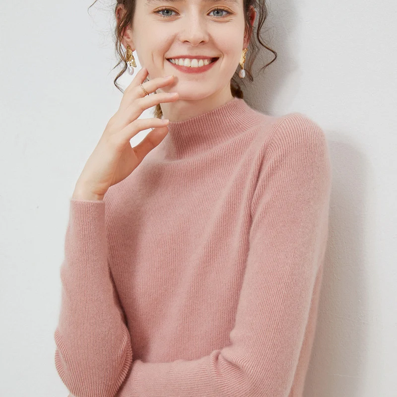 Damen Leichter taillierter Mockneck-Pullover in kaschmirähnlicher Mohair-Optik mit feiner Rippenstruktur Nord Taschen