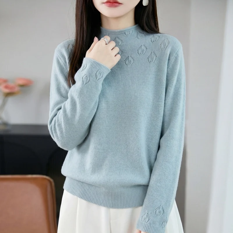 Damen Leichter Stehkragenpullover mit floralem Ajour‑Yoke und feiner Rippkante Nord Taschen