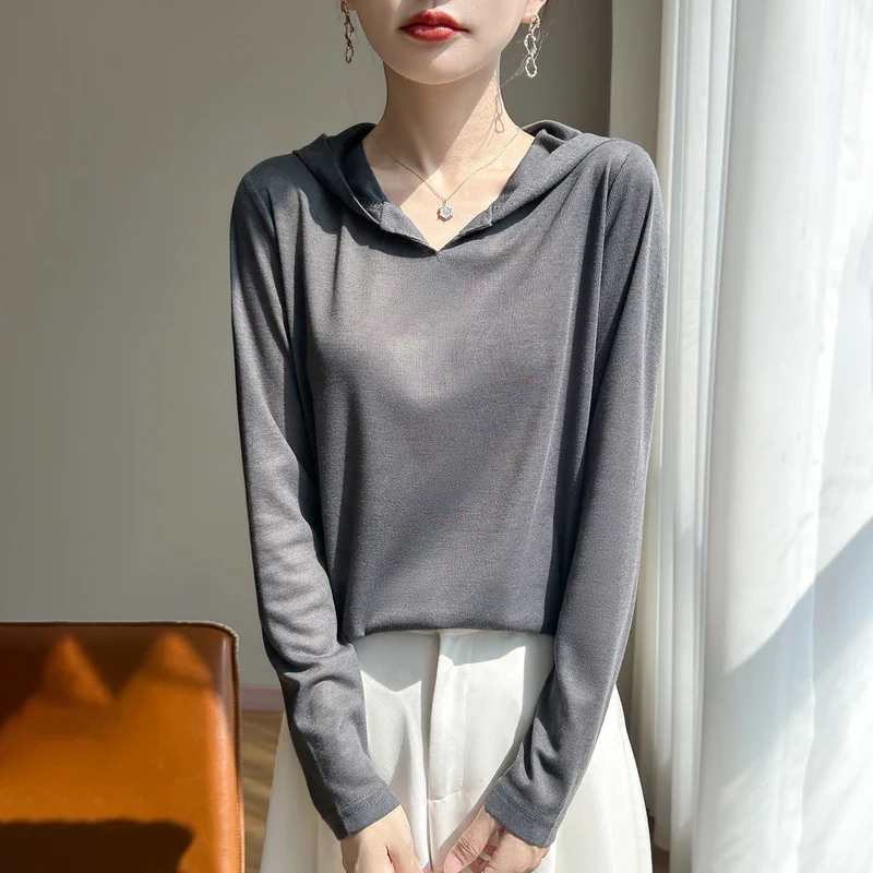Damen Leichter Kapuzenpullover mit V‑Ausschnitt und feinem Jersey Nord Taschen