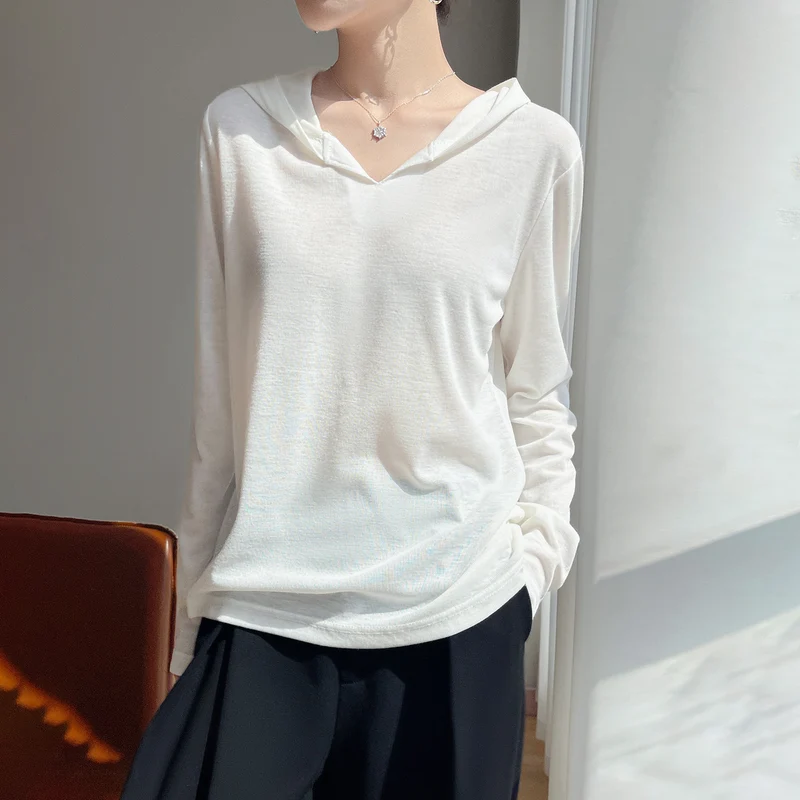 Damen Leichter Kapuzenpullover mit V‑Ausschnitt und feinem Jersey Nord Taschen