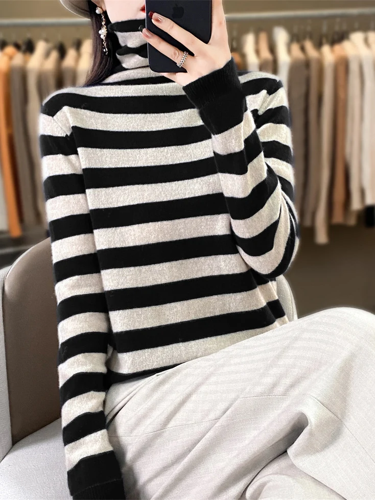 Damen Lässiger gestreifter Rollkragenpullover aus Wollmix mit legerer Passform Nord Taschen