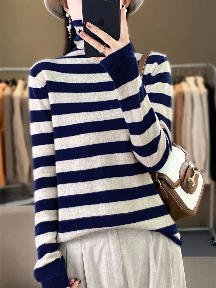 Damen Lässiger gestreifter Rollkragenpullover aus Wollmix mit legerer Passform Nord Taschen