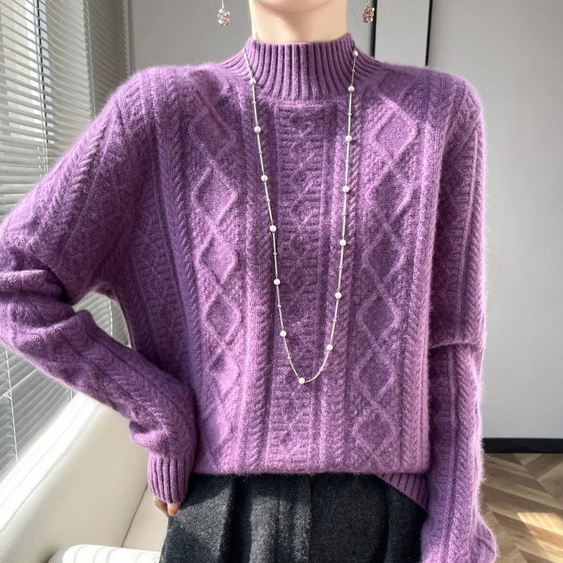 Damen Kuscheliger Mohair‑Optik Mockneckpullover mit Rautenzopfstruktur und kastiger Silhouette Nord Taschen