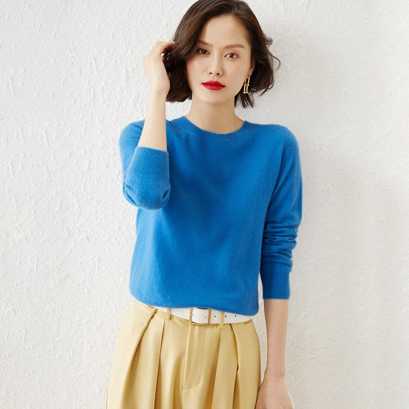 Damen Kurzgeschnittener Feinstrickpullover mit Rundhalsausschnitt und geripptem Bund Nord Taschen