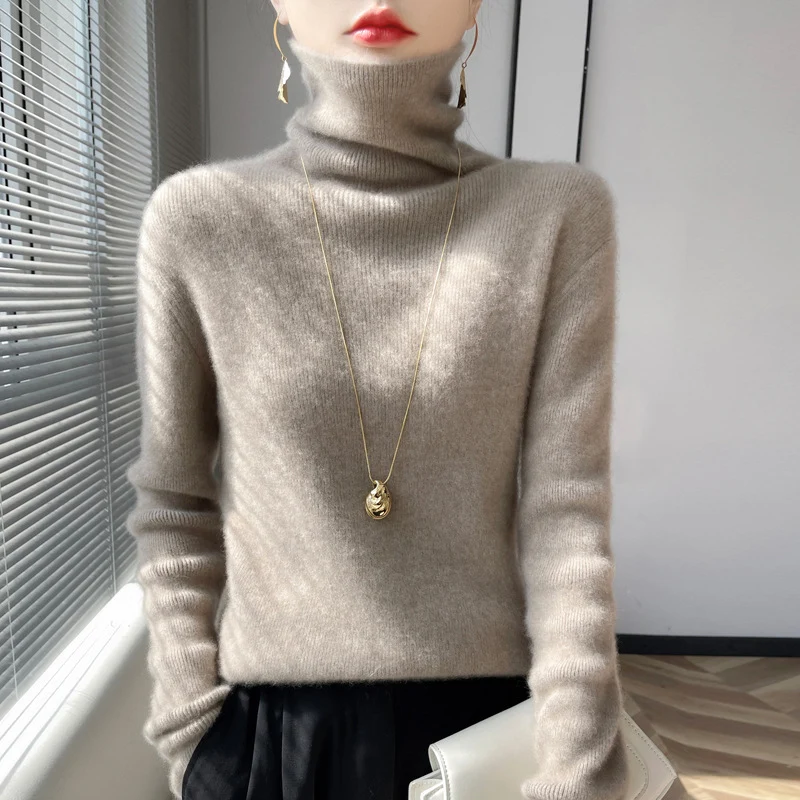Damen Kurz geschnittener Rollkragenpullover aus weichem Kaschmir-Blend mit schmaler Silhouette Nord Taschen