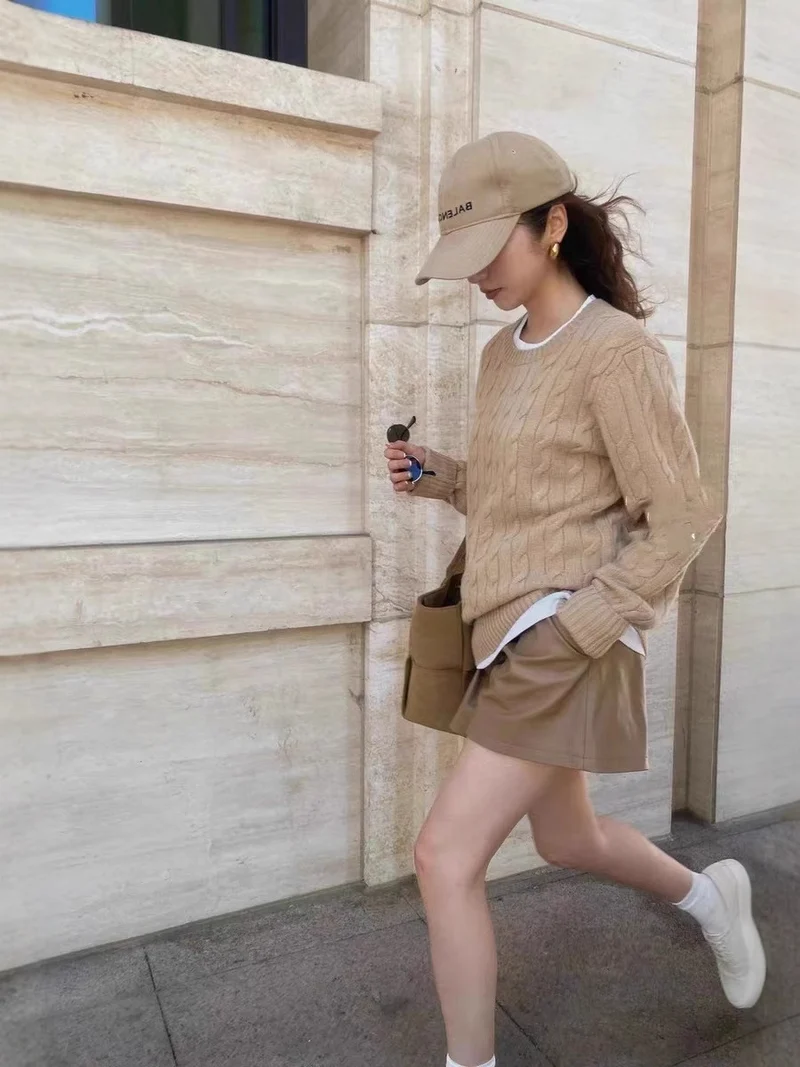 Damen Kastiger Kabelstrick‑Pullover mit Rundhals, extraweichem Wollmix und gerippten Bündchen Nord Taschen