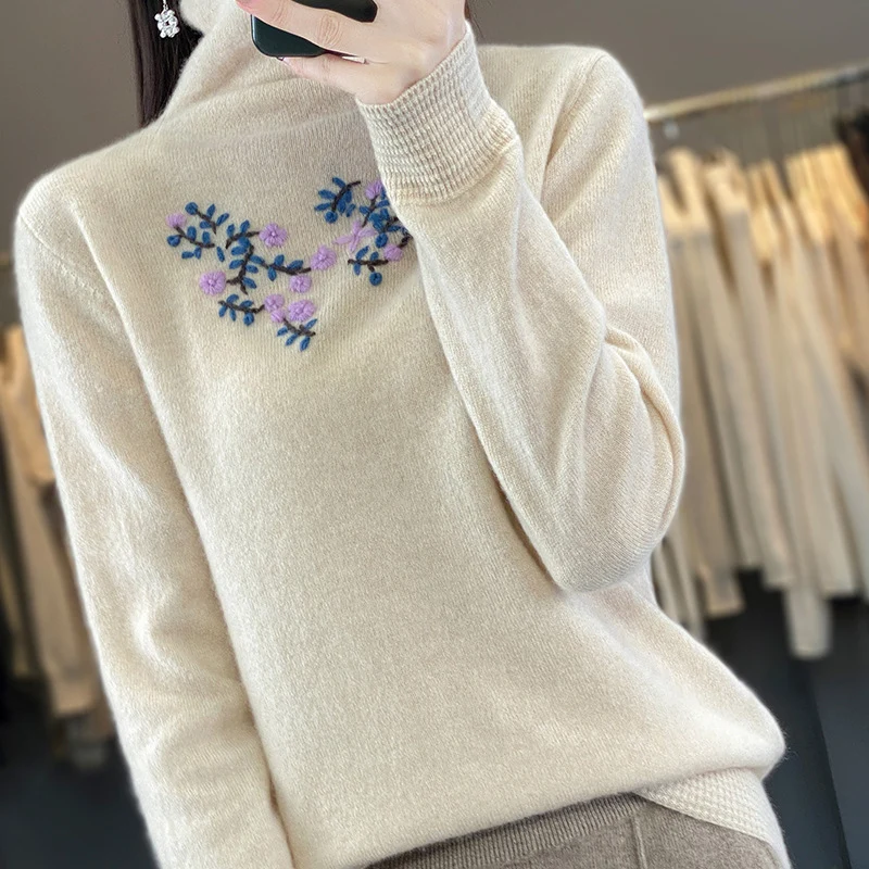 Damen Kaschmir‑Optik Rollkragenpullover mit zarter Blumenstickerei am Brustbereich Nord Taschen