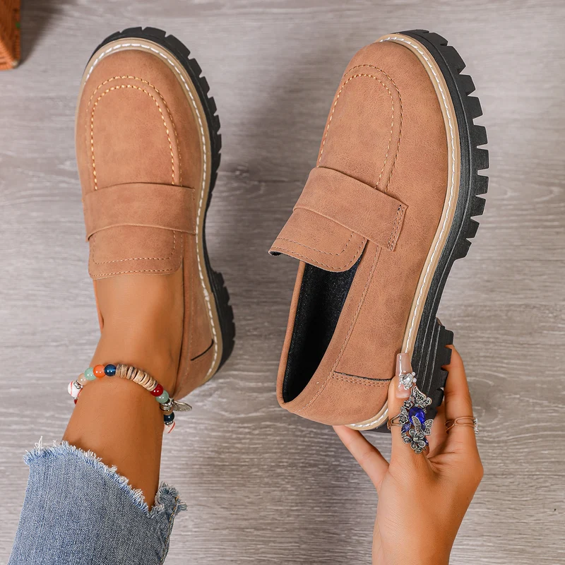 Damen Chunky Loafer mit profilierter Lug-Sohle und Velours‑Optik Nord Taschen