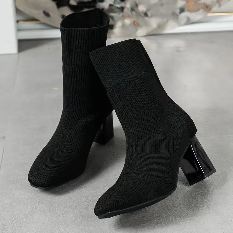 Damen Strickstiefeletten mit transparentem Blockabsatz und elastischem Schaft