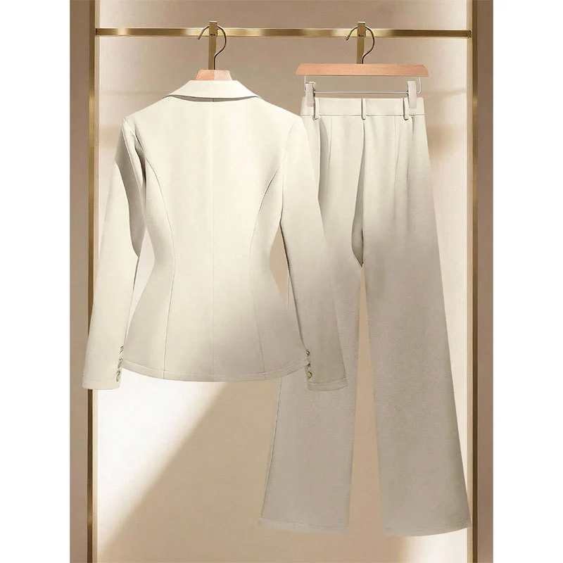 Damen Elegantes Blazer- und Hosen-Set Nord Taschen