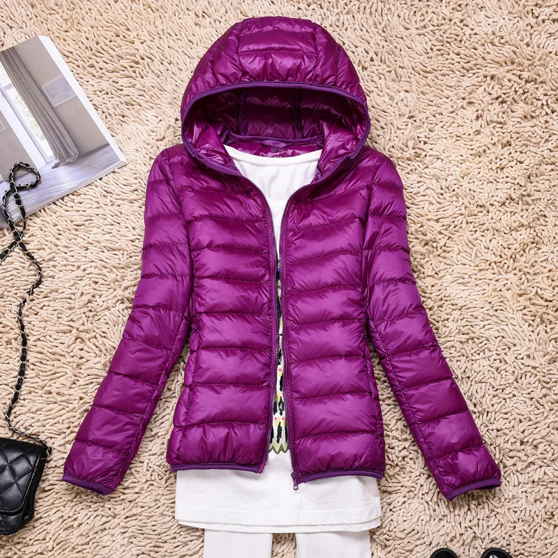 Nord Taschen | Ultraleichte Damen Daunenjacke mit Kapuze