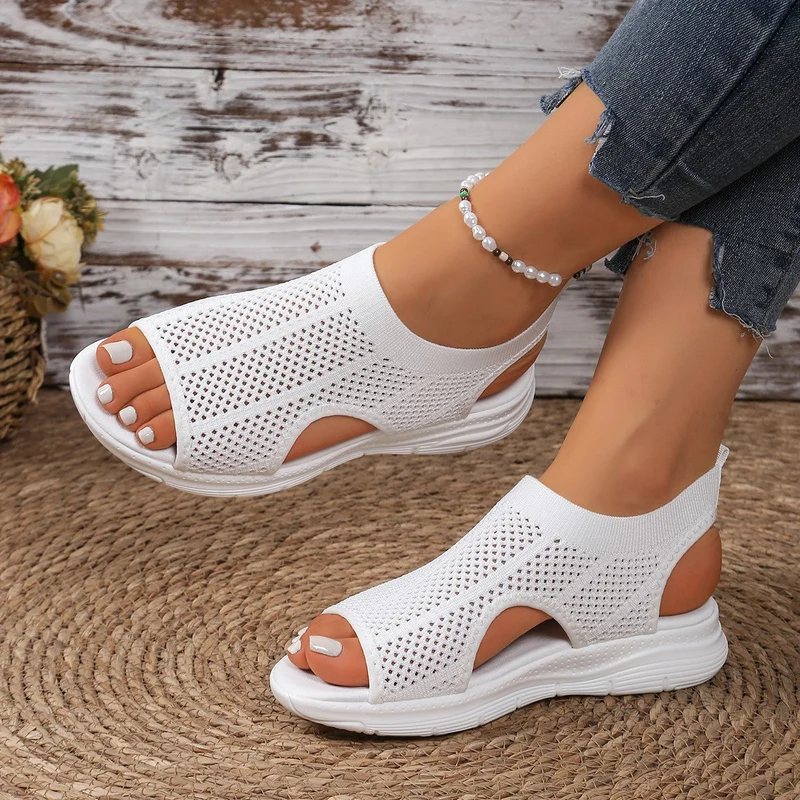Damen atmungsaktive Badeschuhe mit rutschfester Sohle und elastischem Knöchelansatz