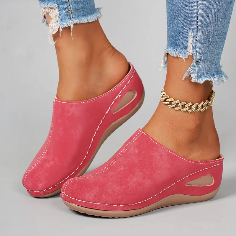 Damen Mules mit ergonomischem Fußbett und modischem Schnitt