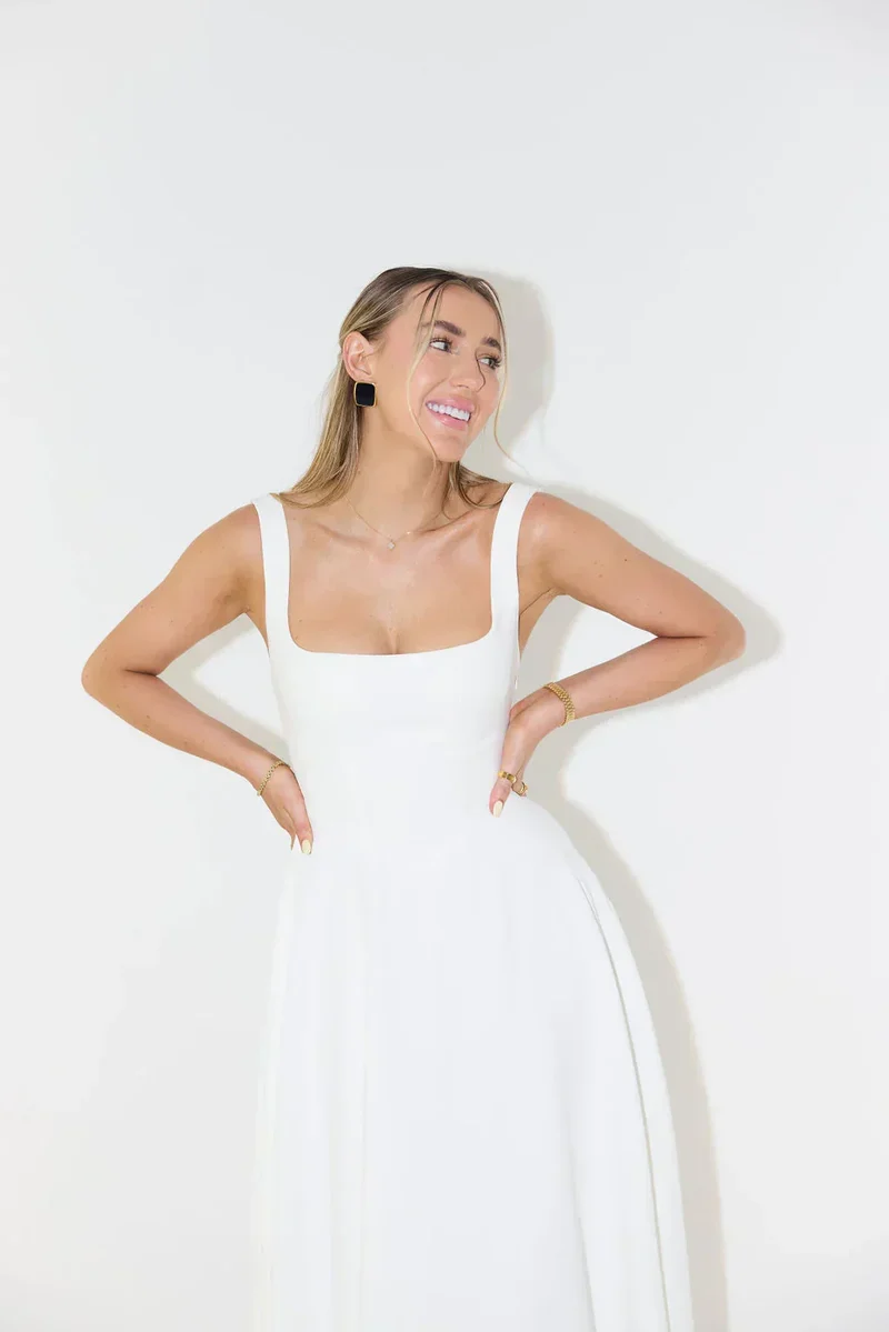 Midi-Kleid mit Hoher Taille und Quadrat-Ausschnitt