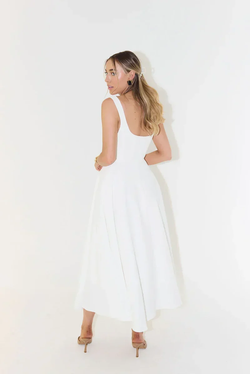Midi-Kleid mit Hoher Taille und Quadrat-Ausschnitt