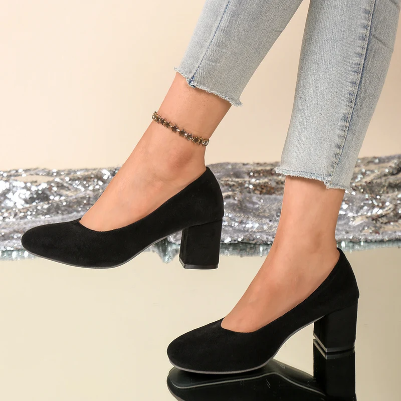 Damen Elegante und bequeme Pumps mit Blockabsatz Nord Taschen