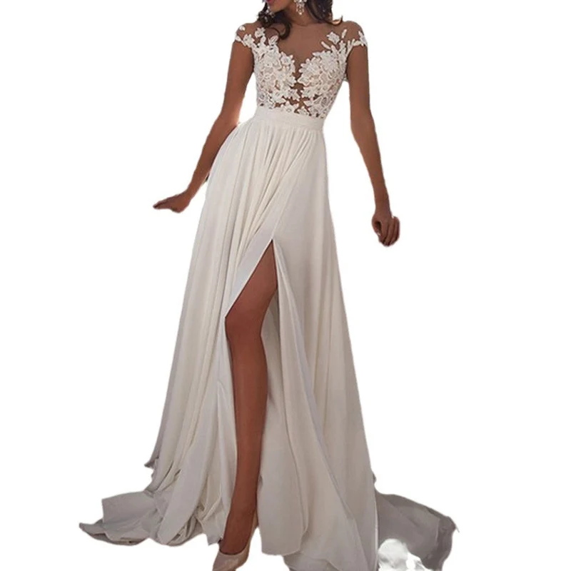 Damen Hochzeitskleid mit elegantem Spitzen-Oberteil und fließendem Rock Avellé