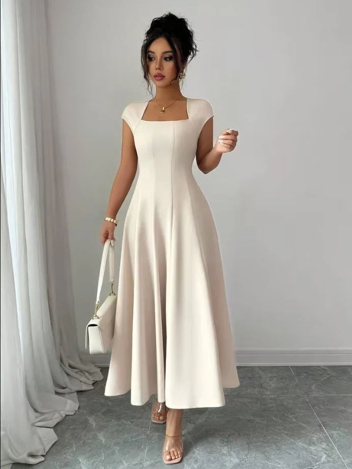 Damen Elegantes Maxikleid mit rechteckigem Ausschnitt und fließendem Rock Avellé