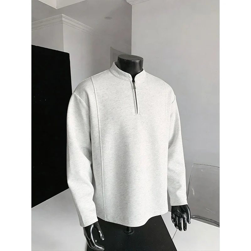 Herren Modernes Halbzip-Sweatshirt mit kurzem Reißverschluss und cleanem Minimaldesign Nord Taschen