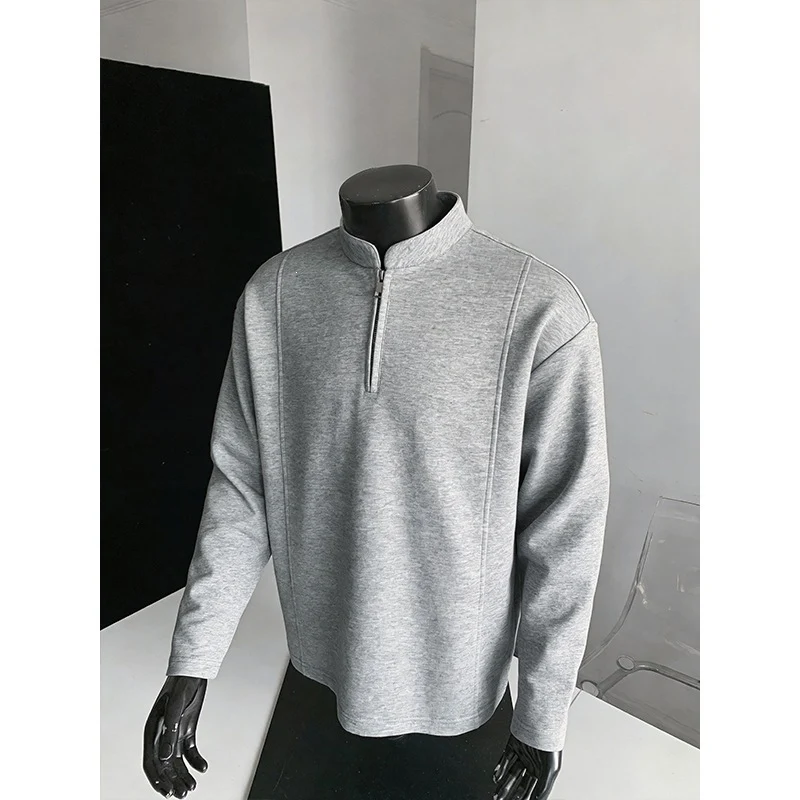 Herren Modernes Halbzip-Sweatshirt mit kurzem Reißverschluss und cleanem Minimaldesign Nord Taschen