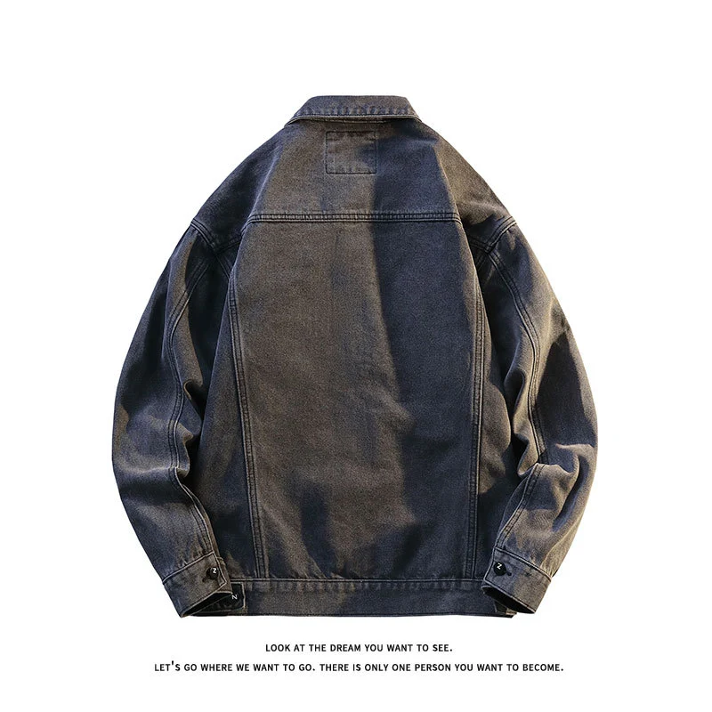 Herren Grobgewaschene Oversize-Jeansjacke mit Brustklapptaschen und durchgehender Knopfleiste Nord Taschen
