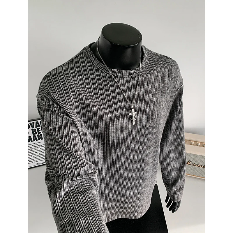 Herren Geripptes Langarmshirt aus Feinstrick mit Rundhalsausschnitt Nord Taschen