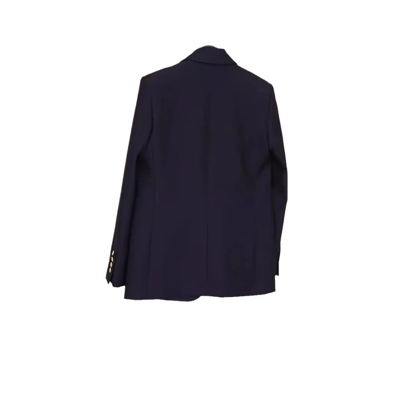 Damen weit geschnittener Blazer mit taillierter Silhouette, goldenen Schmuckknöpfen und Pattentaschen Nord Taschen