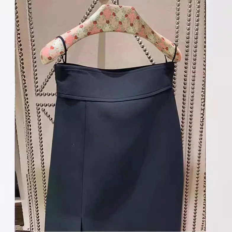 Damen Taillierter Midirock mit hohem Bund und zentralem Vorderschlitz Nord Taschen
