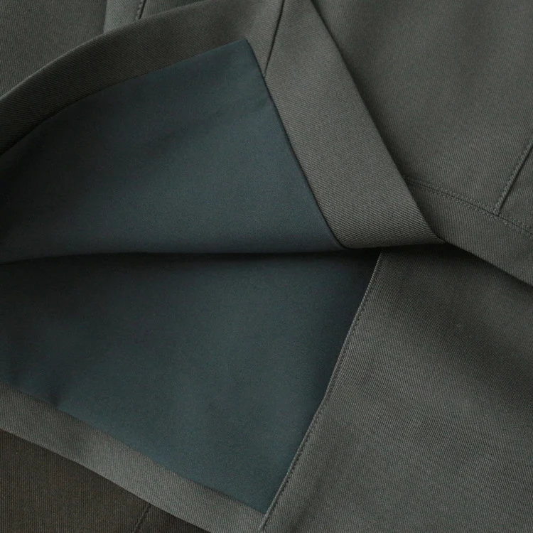 Damen Taillierter Midirock mit Frontschlitz und Stretch-Futter Nord Taschen