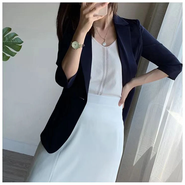 Damen Taillierter Ein‑Knopf‑Blazer mit 3/4‑Ärmeln und strukturierter Teilung Nord Taschen