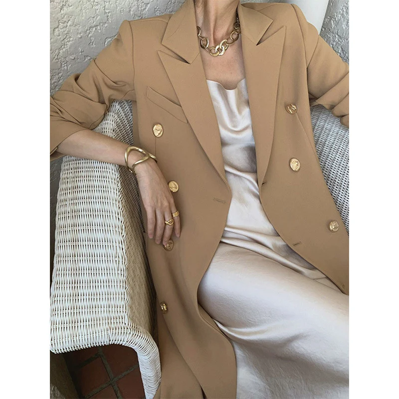 Damen Taillierter Doppelreihiger Longblazer mit Gürtel und Zierknöpfen Nord Taschen