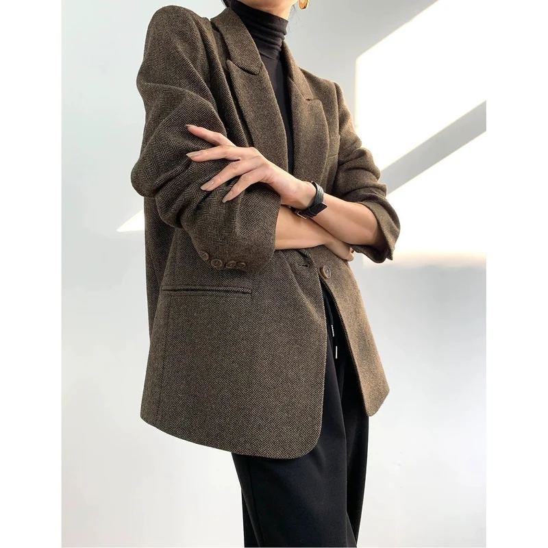 Damen Klassischer Woll-Tweed-Blazer mit schmalem Revers, Teilgefüttert und Ein-Knopf Nord Taschen