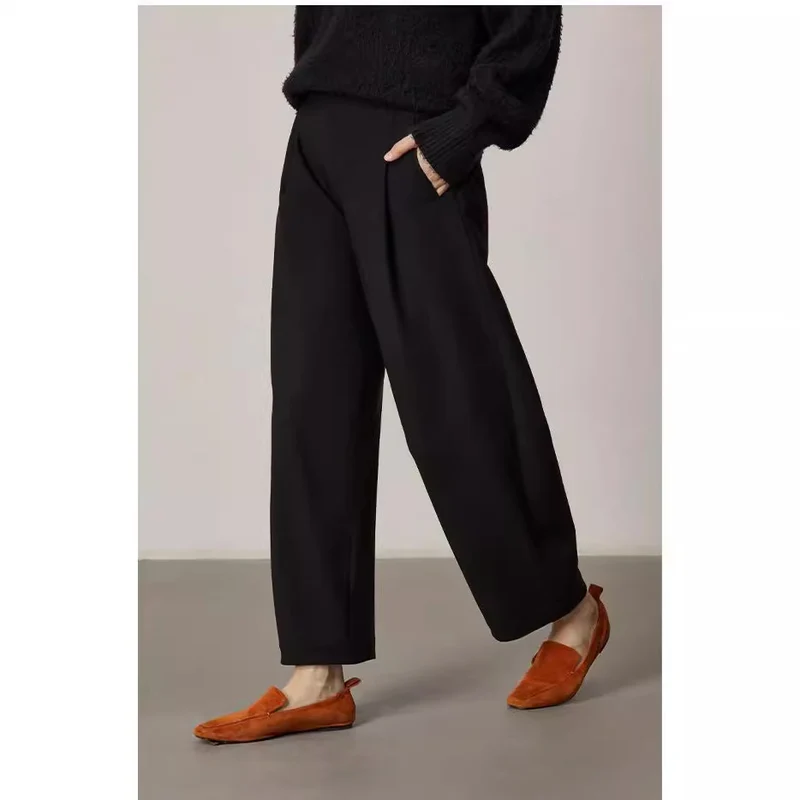 Damen Hochtaillierte weite Bundfaltenhose im Palazzo-Stil mit verdeckten Eingrifftaschen Nord Taschen