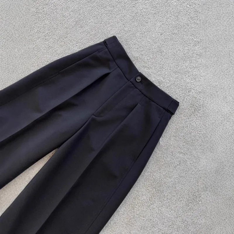 Damen Hochtaillierte weit geschnittene Bundfaltenhose mit Bügelfalte Nord Taschen
