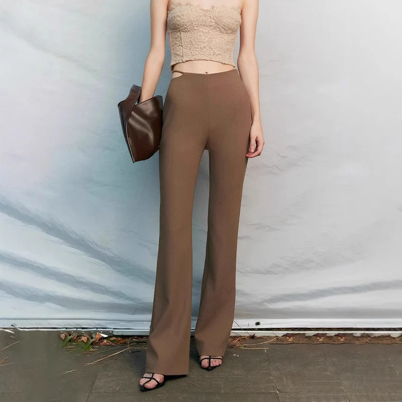Damen Hochtaillierte Stretch-Hose mit schmaler Oberschenkelpassform und weitem Saum Nord Taschen