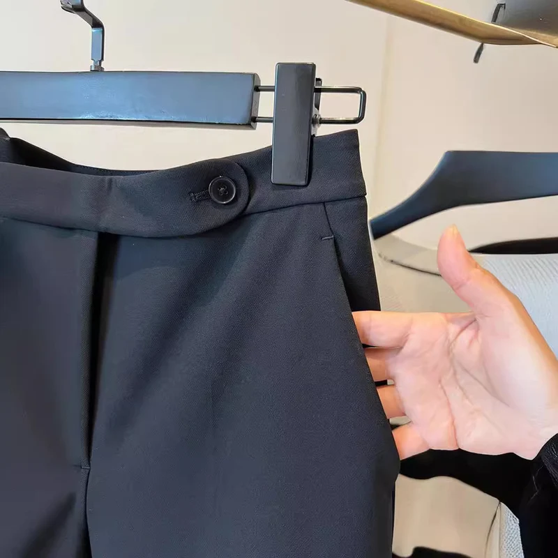 Damen Hochtaillierte, schmal geschnittene Anzughose mit dekorativem Bundriegel & Bügelfalte Nord Taschen