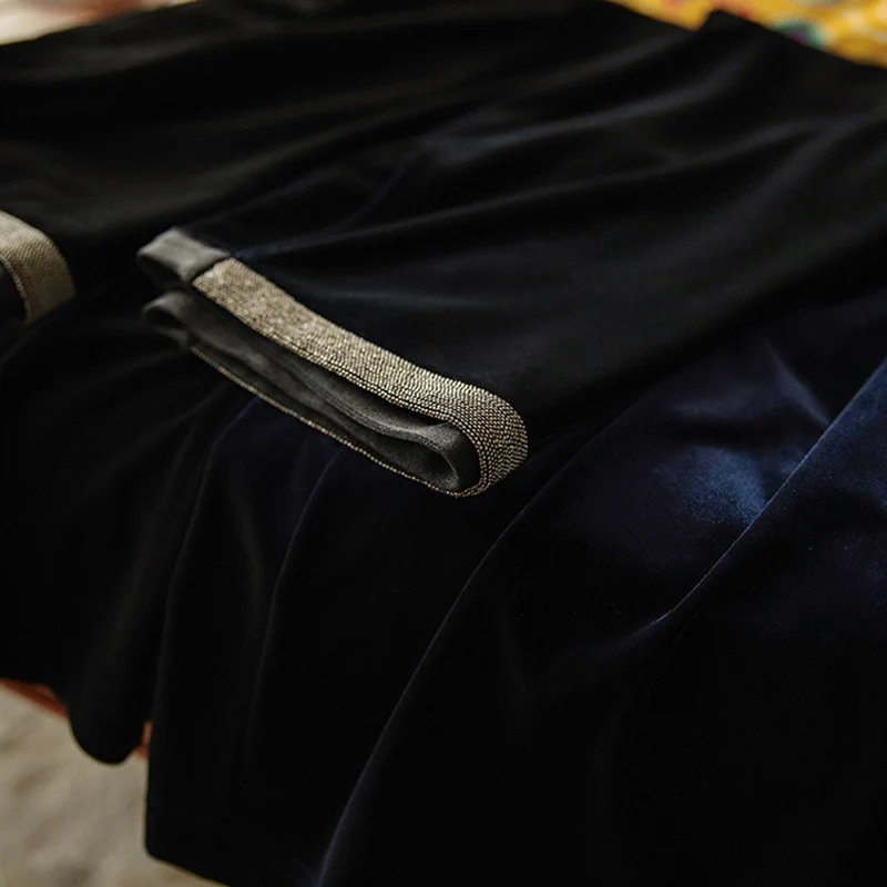 Damen Hochtaillierte Samt‑Flaredhose mit elastischem Glanzbund Nord Taschen