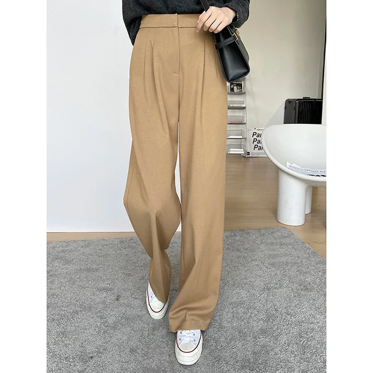 Damen Hochtaillierte, maßgeschneiderte Wide‑Leg Stoffhose mit Bundfalten und verlängertem Saum Nord Taschen
