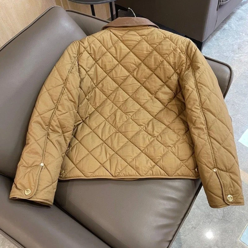 Damen gesteppte Übergangsjacke mit Lederkragen und Druckknopfverschluss Nord Taschen