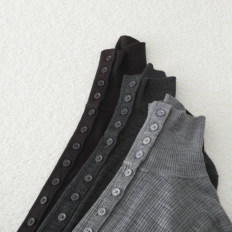 Damen Schmaler Rippen-Longsleeve-Cardigan mit verdeckter Knopfleiste und Stehkragen Nord Taschen