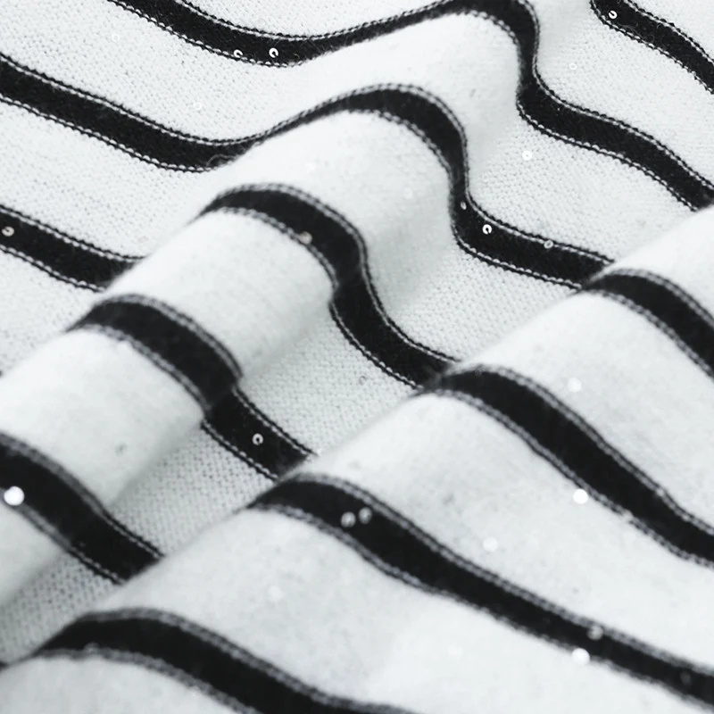 Damen Leichtes gestreiftes Feinstrickshirt mit Rundhalsausschnitt & kurzem Arm Nord Taschen