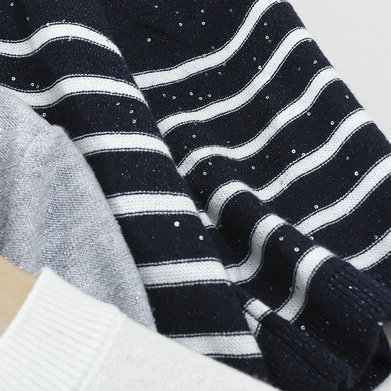 Damen Leichtes gestreiftes Feinstrickshirt mit Rundhalsausschnitt & kurzem Arm Nord Taschen