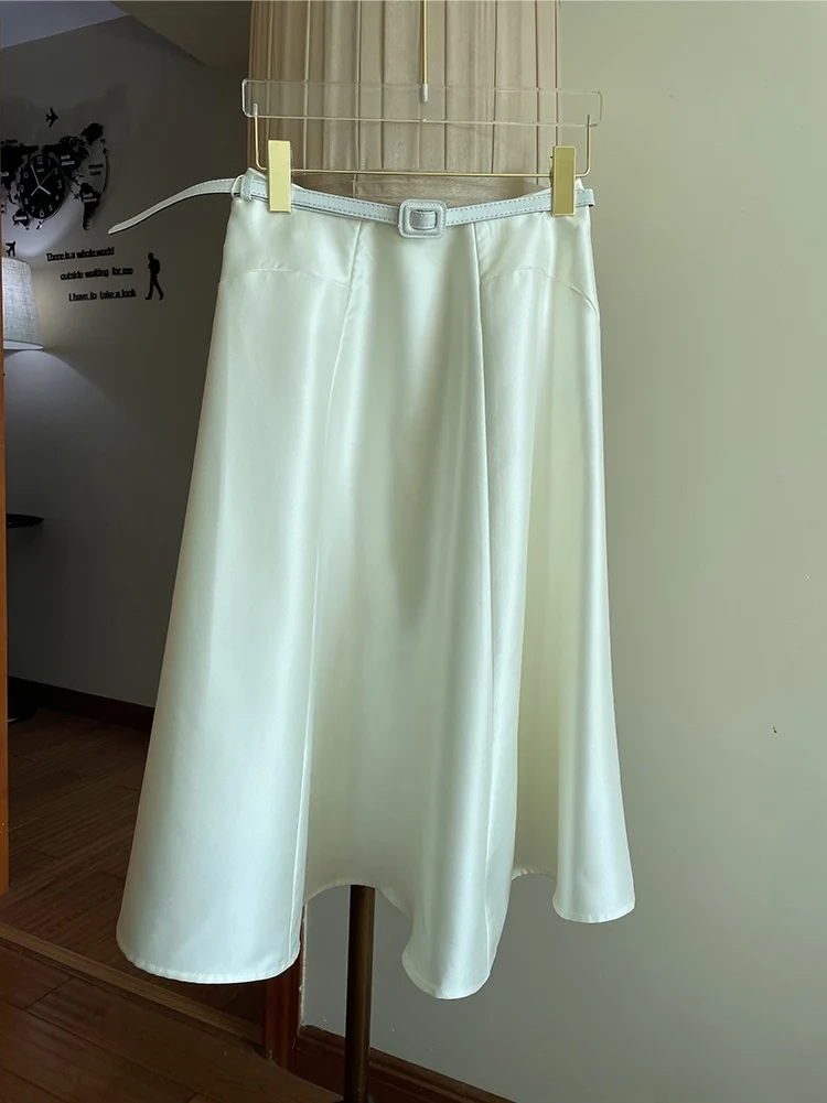 Damen Satin-Midirock mit ausgestellter A‑Linie und schmalem Bindegürtel Nord Taschen